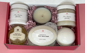 PURE INTENTIONS PAMPER SPA BOX
