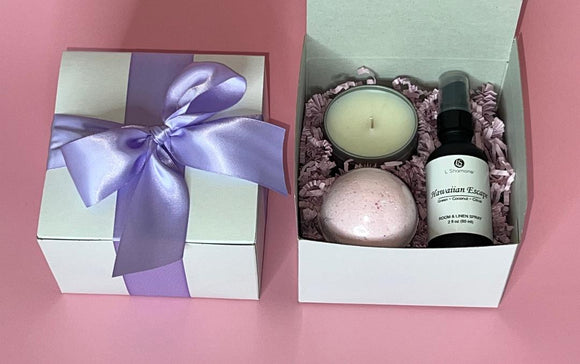 GIFT BOXES