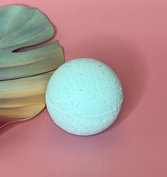 DAYDREAM BATH BOMB